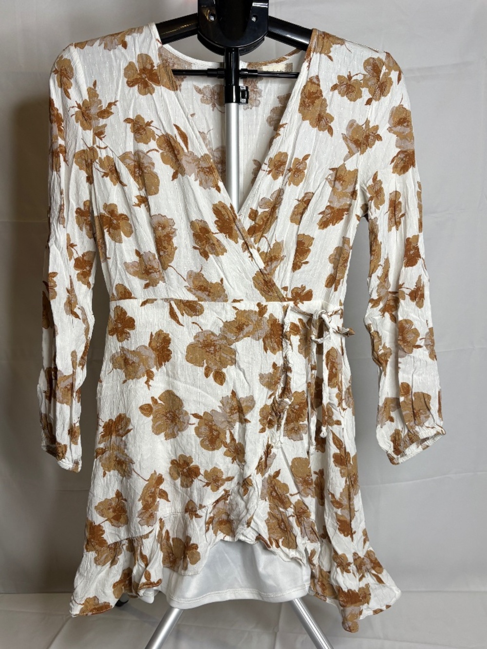 Altar'd State Dress Womens Medium Brown Botanical Long Sleeve Faux Wrap Ruffle